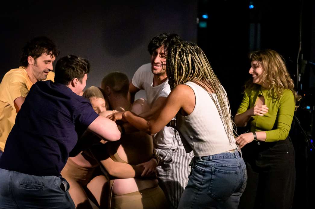 Chlo&eacute; Dor&eacute;mieux, Charles Mounal, AH !. INACT Festival des Arts Mutants 2025, Amalgame.