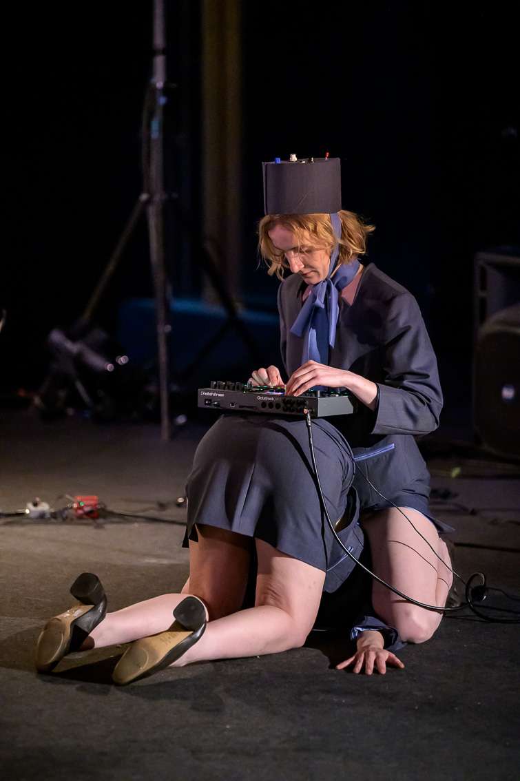 Elise Ehry, Kitty Maria, Air Tonalities. INACT Festival des Arts Mutants 2025, Amalgame.