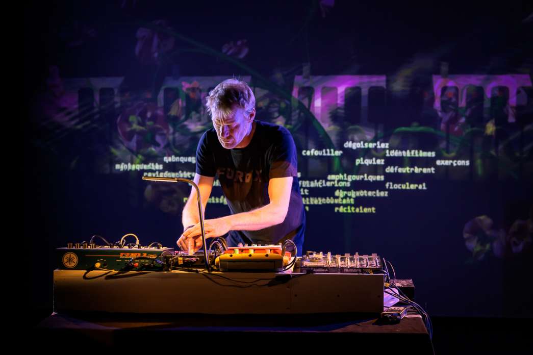 John Boucle is boucled, Carte blanche &agrave; The Fuck Crew. INACT Festival des Arts Mutants 2025, Amalgame.