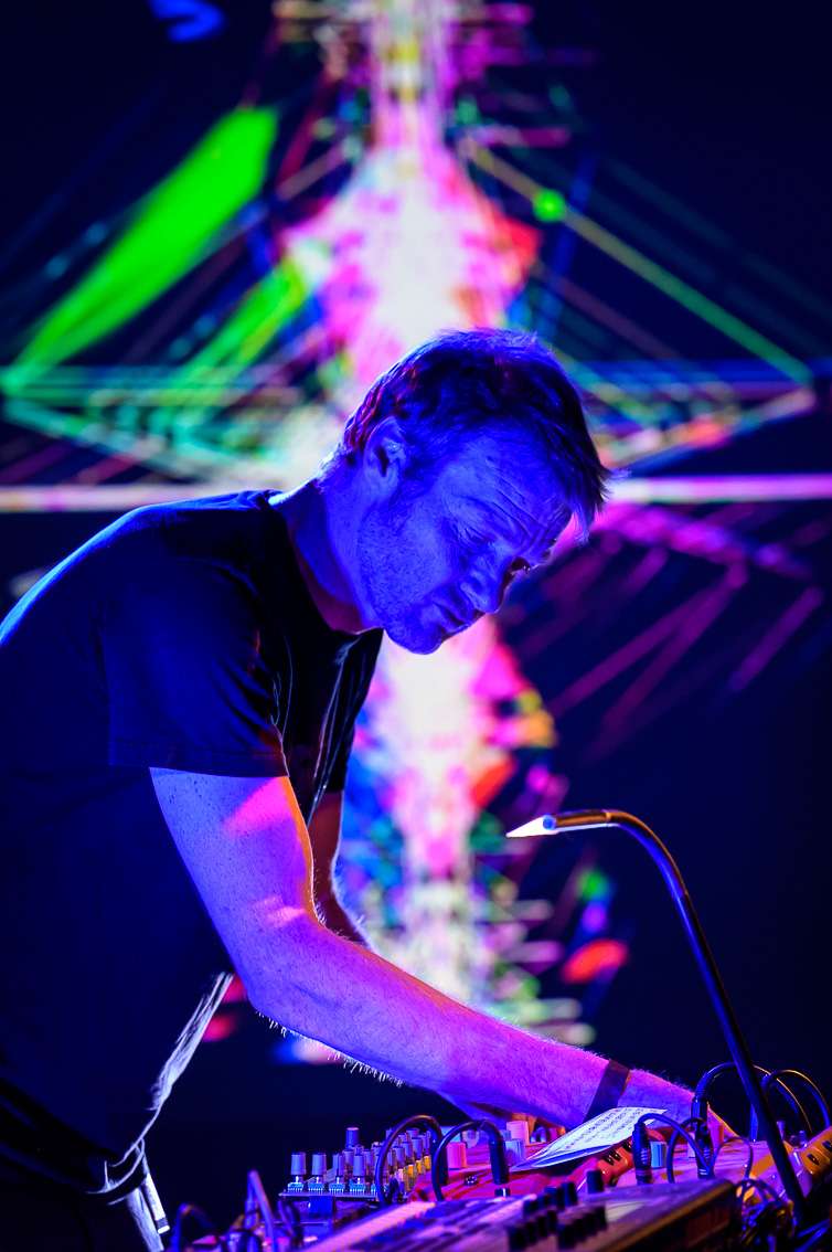 John Boucle is boucled, Carte blanche &agrave; The Fuck Crew. INACT Festival des Arts Mutants 2025, Amalgame.