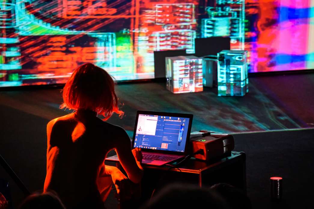 C&eacute;cile F. DABO, Cyborg Butoh. INACT Festival des Arts Mutants 2025, Amalgame.