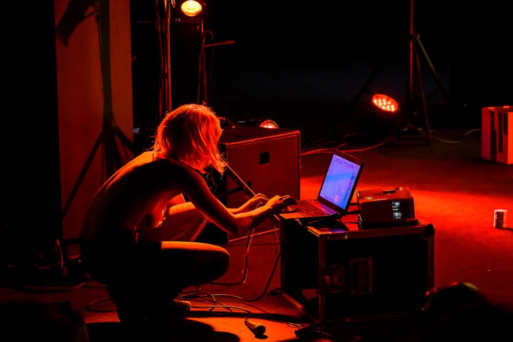 C&eacute;cile F. DABO, Cyborg Butoh. INACT Festival des Arts Mutants 2025, Amalgame.