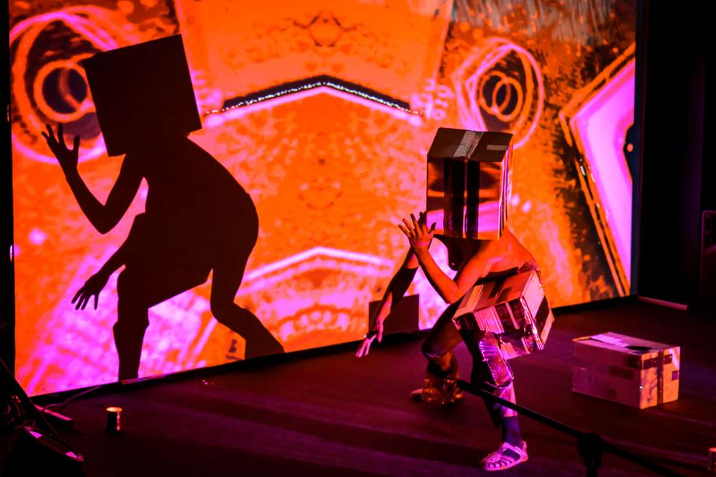 C&eacute;cile F. DABO, Cyborg Butoh. INACT Festival des Arts Mutants 2025, Amalgame.