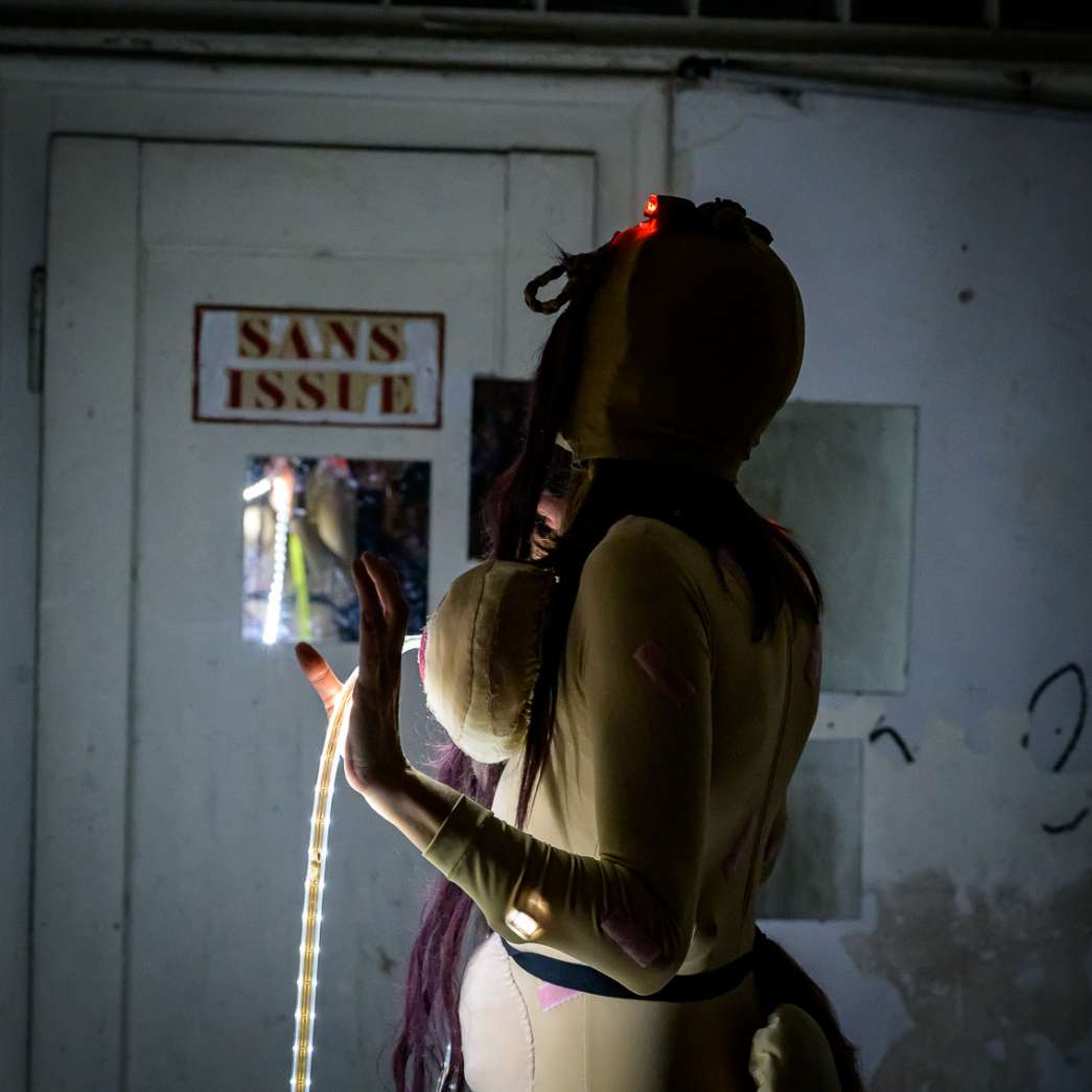 Clotilde Salmon, Danse machine. INACT Festival des Arts Mutants 2025, Amalgame.