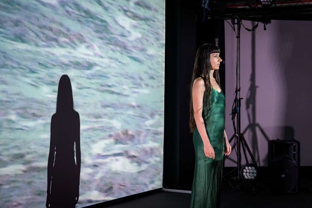 Nadja Kracunovic, Decolonial Mermaid. INACT Festival des Arts Mutants 2025, Amalgame.