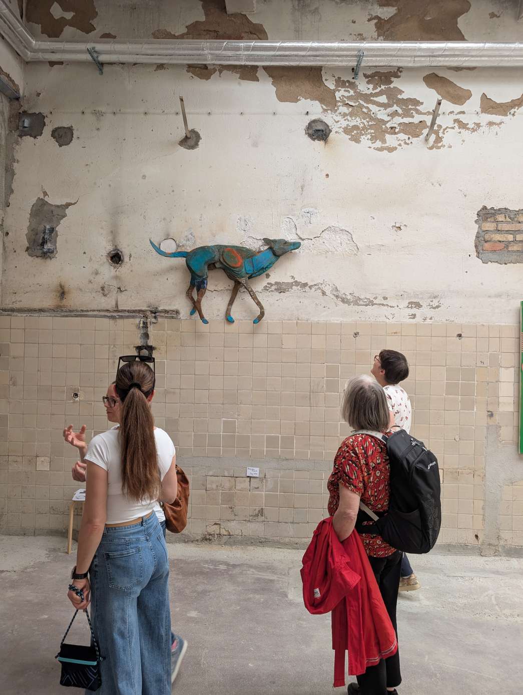 Jean-Miche Dejasmin (DE), Benno Blome (DE), Antje Bessau (DE), Eva Wittig (DE), Christoph Dinges (DE), Boglarka Balassa (DE), Julien Mathis (FR), Viola Korosi (FR), Ben Jack Nash (FR), Elise Planhard (FR), Arthur Poutignat (FR), Hanna Woll (DE), Eintreffen / Exposition. INACT Festival des Arts Mutants 2025, Amalgame.