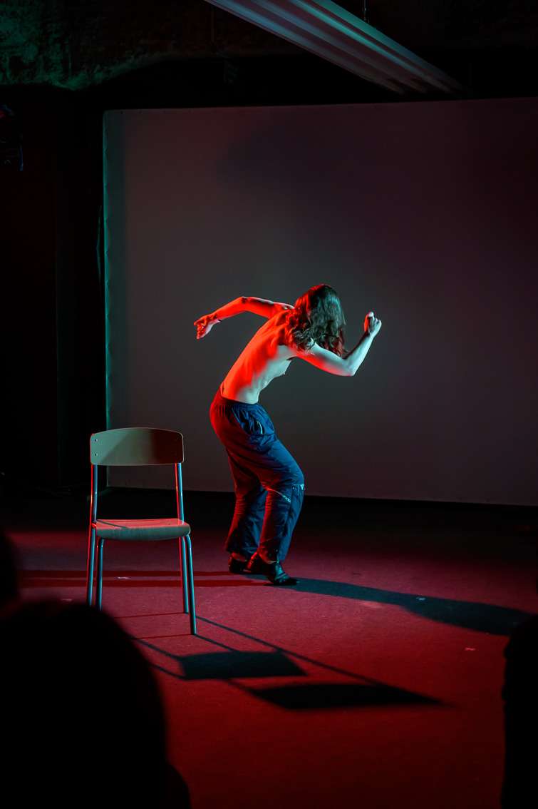 Daria Iuriichuk, (Mis)uses of the erotic. INACT Festival des Arts Mutants 2025, Amalgame.