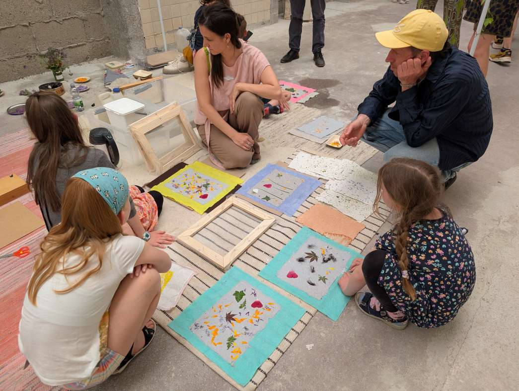 Boglarka Balassa, Eva Wittig, Cr&eacute;er avec les ressources du territoire. INACT Festival des Arts Mutants 2025, Amalgame.