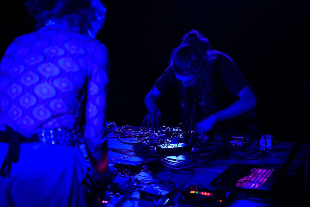 Aquila Lescene, Victor Simon, Brutal Field Recording. INACT Festival des Arts Mutants 2024, Co-modification.