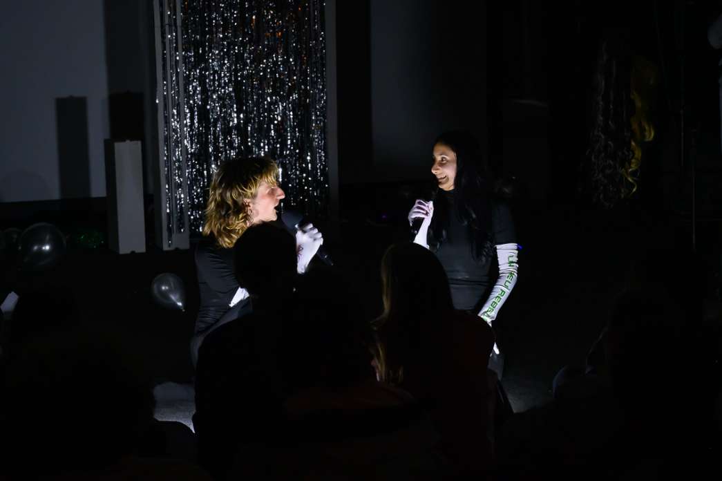 Julien Kirrmann, Ines Assoual, D&eacute;compte vers une fin connue. INACT Festival des Arts Mutants 2024, Co-modification.