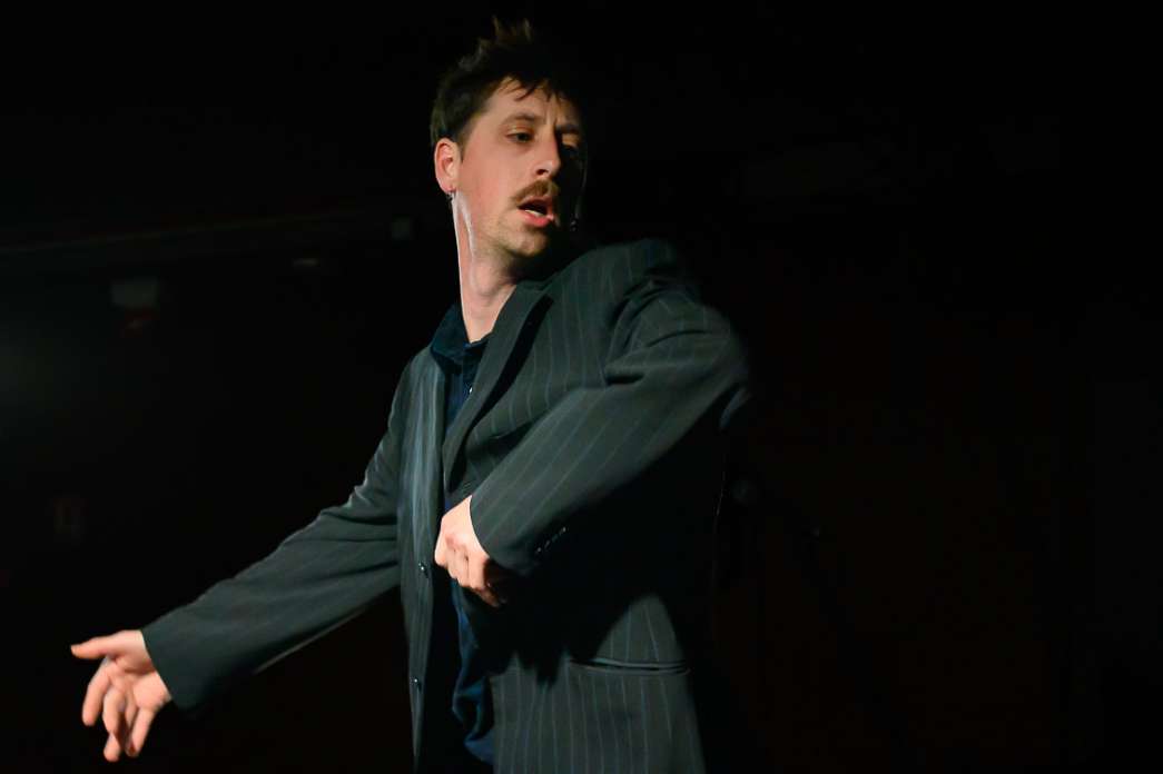 Houston Progressive, Desorbitae. INACT Festival des Arts Mutants 2024, Co-modification.