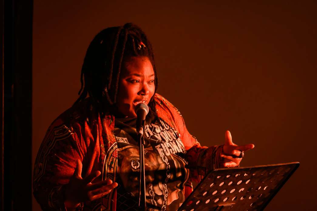 Falonne Mambu, Sarah Solo, Orakle Ngoy, Et Si... INACT Festival des Arts Mutants 2024, Co-modification.