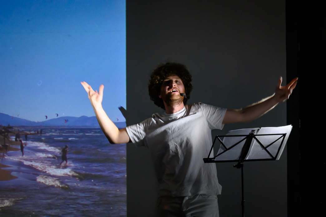 Augustin R&eacute;my-Palisson, Maxence Pinchon, Manuel pour polir sa langue contre les vagues. INACT Festival des Arts Mutants 2024, Co-modification.