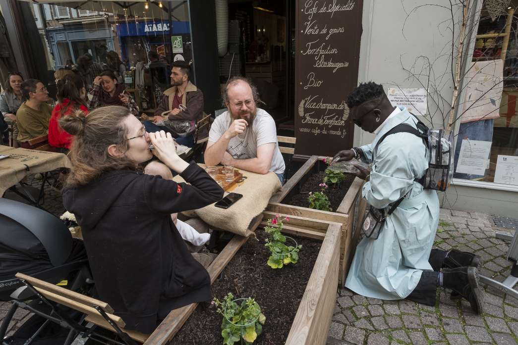 Androa Mindrekolo, Possession de l'eau. INACT Festival des Arts Mutants 2024, Co-modification.