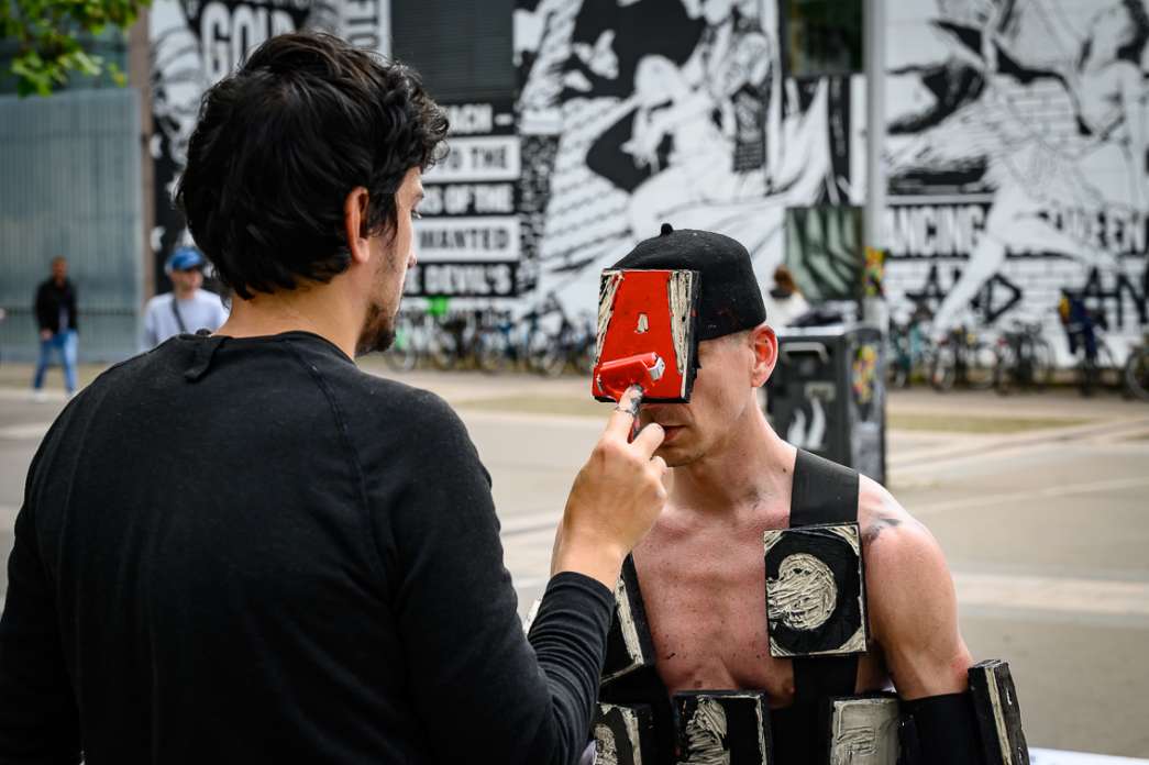 Riccardo Matlakas, The Human Typer. INACT Festival des Arts Mutants 2024, Co-modification.