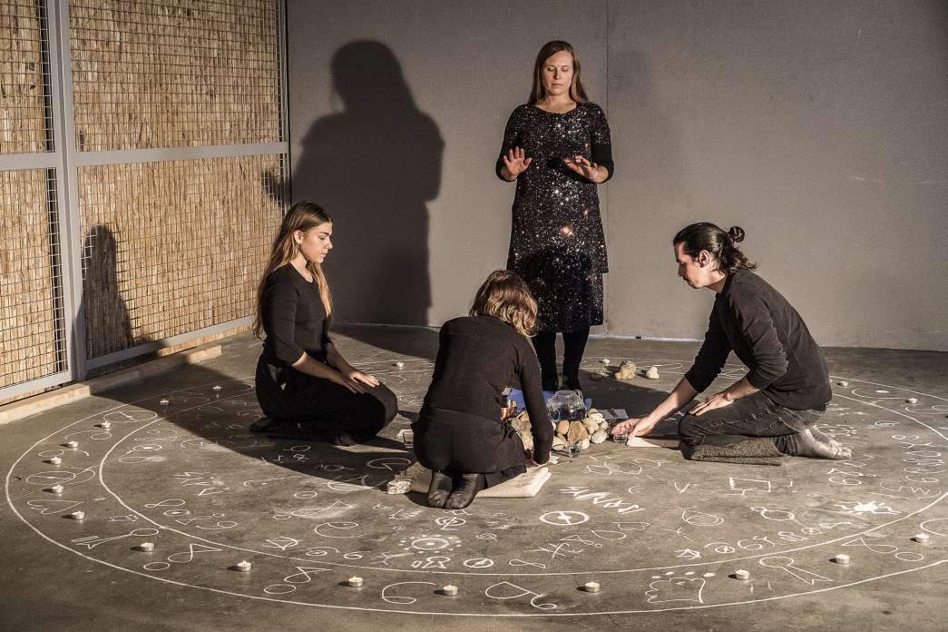 Alexandra David, « Awakening the spirit within ». INACT Festival des Arts Mutants 2020. Photo : Patrick Lambin.