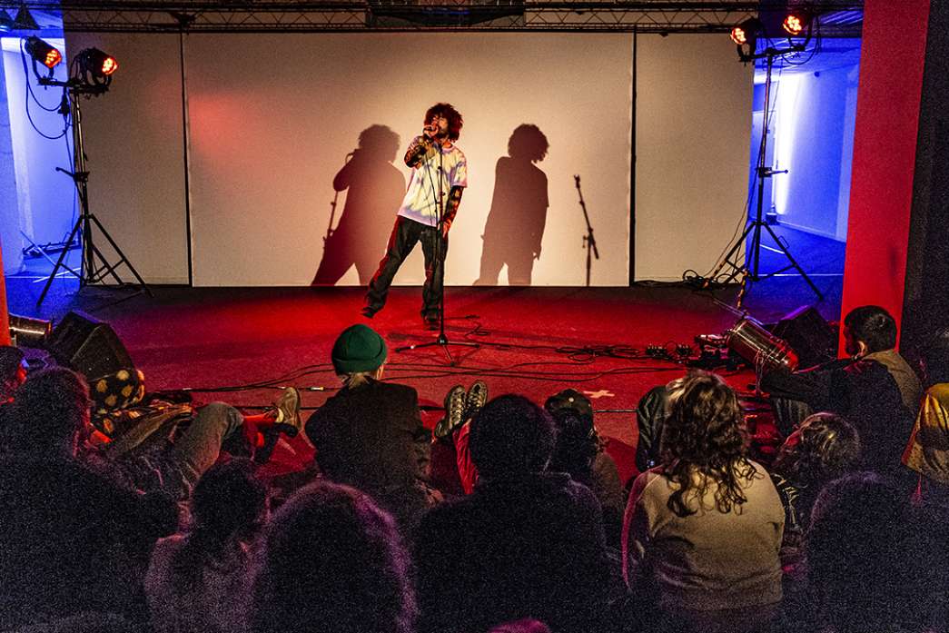 Jeune GDB. INACT Festival des Arts Mutants 2020. Photo : Patrick Lambin.