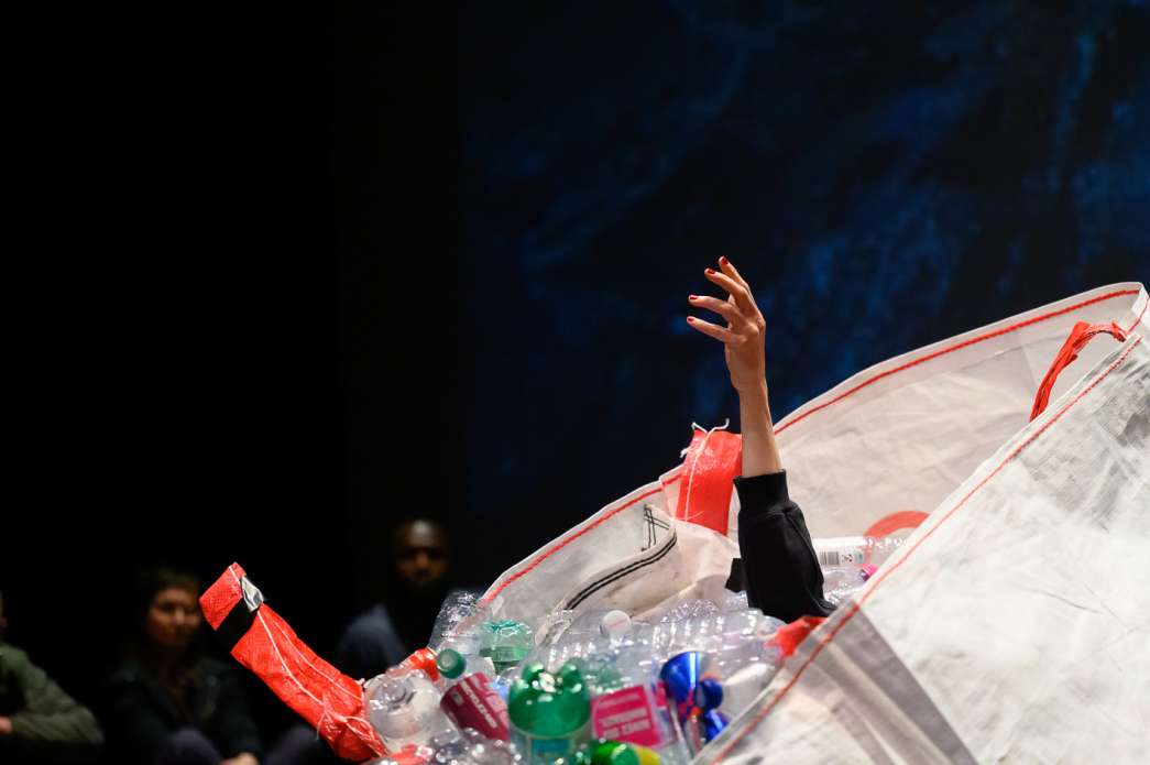 Julie Pichavant, APNEA. INACT Festival des Arts Mutants 2023, Dissensus.