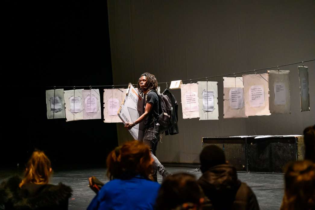 Bijou Mackenson, Grève. INACT Festival des Arts Mutants 2023, Dissensus.