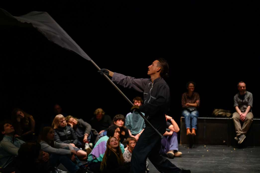 Luis Carricaburu, L'homme quelconque. INACT Festival des Arts Mutants 2023, Dissensus.