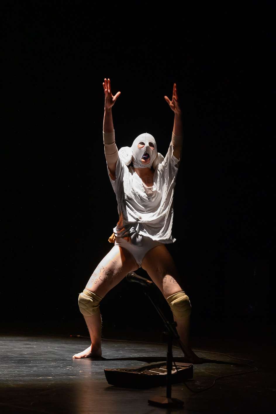 Emma Kerssenbrock, La musique occidentale s'oxyde un peu. INACT Festival des Arts Mutants 2023, Dissensus.