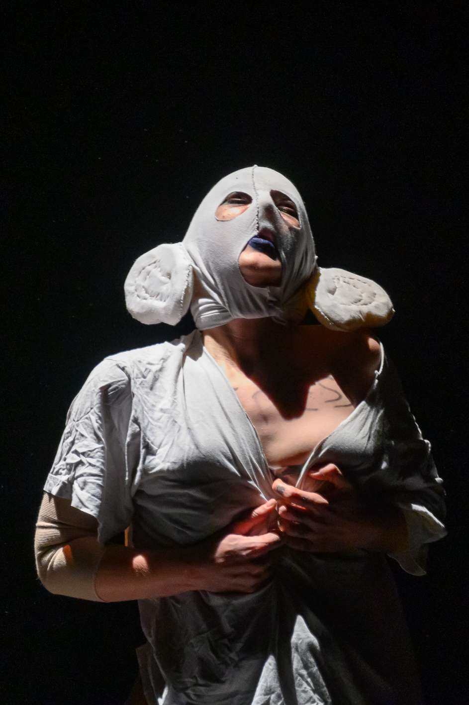 Emma Kerssenbrock, La musique occidentale s'oxyde un peu. INACT Festival des Arts Mutants 2023, Dissensus.