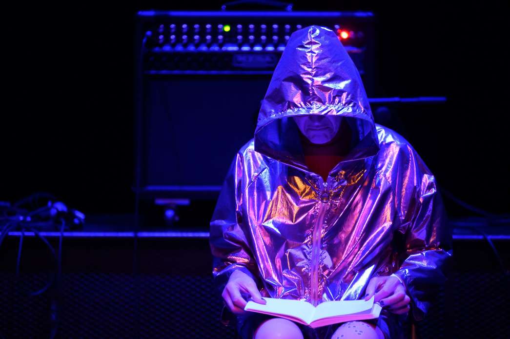 Nadia Manca, NoisEndorphine. INACT Festival des Arts Mutants 2023, Dissensus.