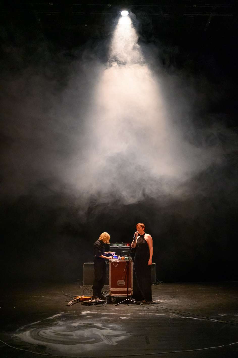 AMAS, Positive Feedback Loop. INACT Festival des Arts Mutants 2023, Dissensus.