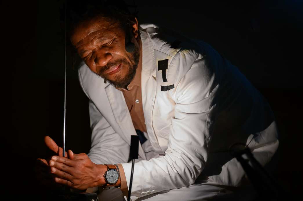 Christian Botale, There will always be an opportunity to fall, but woe to whom will be the cause. INACT Festival des Arts Mutants 2023, Dissensus.