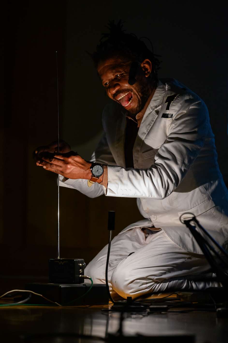 Christian Botale, There will always be an opportunity to fall, but woe to whom will be the cause. INACT Festival des Arts Mutants 2023, Dissensus.