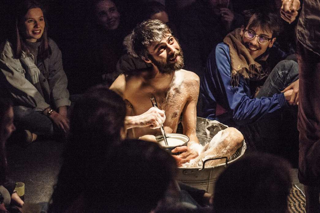 Légende : Nous ne savons pas disparaître, Collectif Noun, INACT 2019. Photo : Patrick Lambin