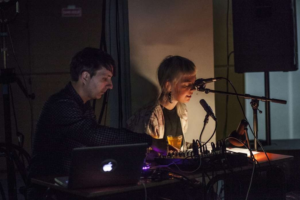 Tinnitus, Deana Kolencikova et Michal Kindernay, INACT 2019. Photo : Patrick Lambin