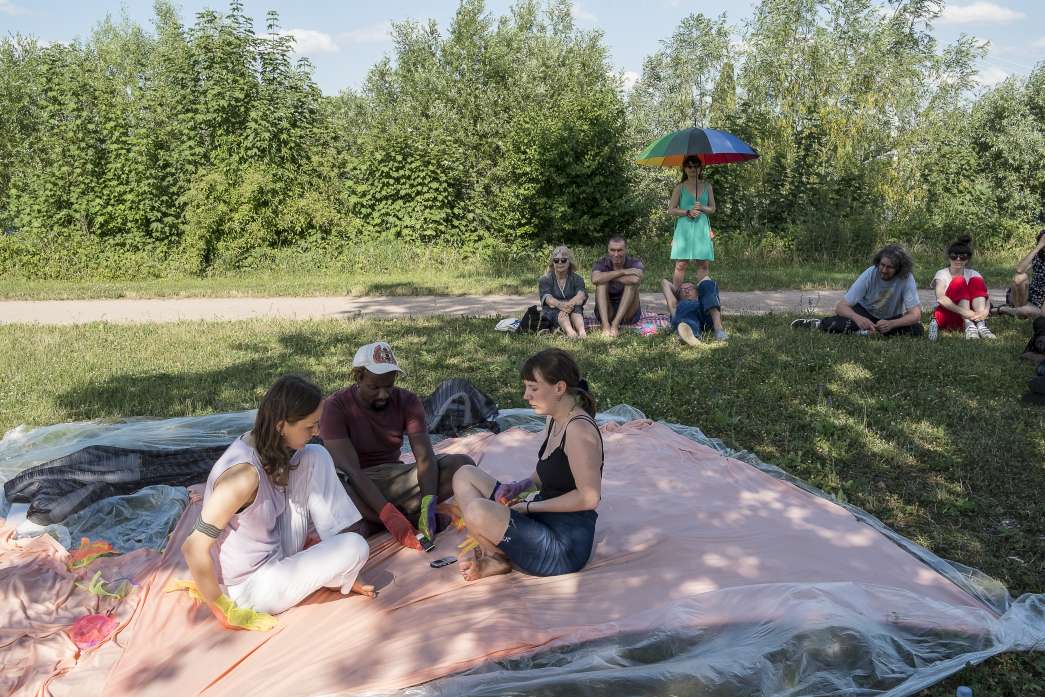 Il creuse et remplit a-t-on dit, Laura Poupeville, inact22