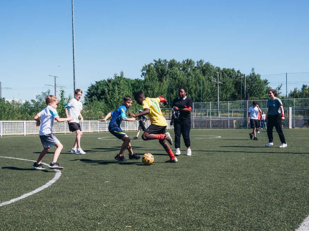 Performances d'&eacute;tudiants de l'ENSAS, fete du quartier, inact22