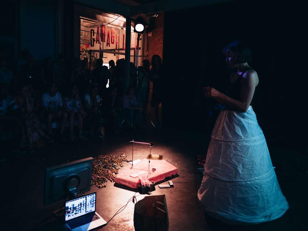 Les meilleures talons r&eacute;duisent fiablement la crainte d&acute;&ecirc;tre d&eacute;pass&eacute;, Cindy Cordt, inact22